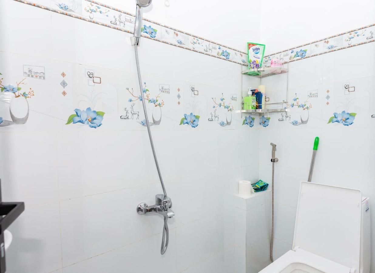 Nha Nghi & Homestay Pham Gia Van Ninh Exteriör bild