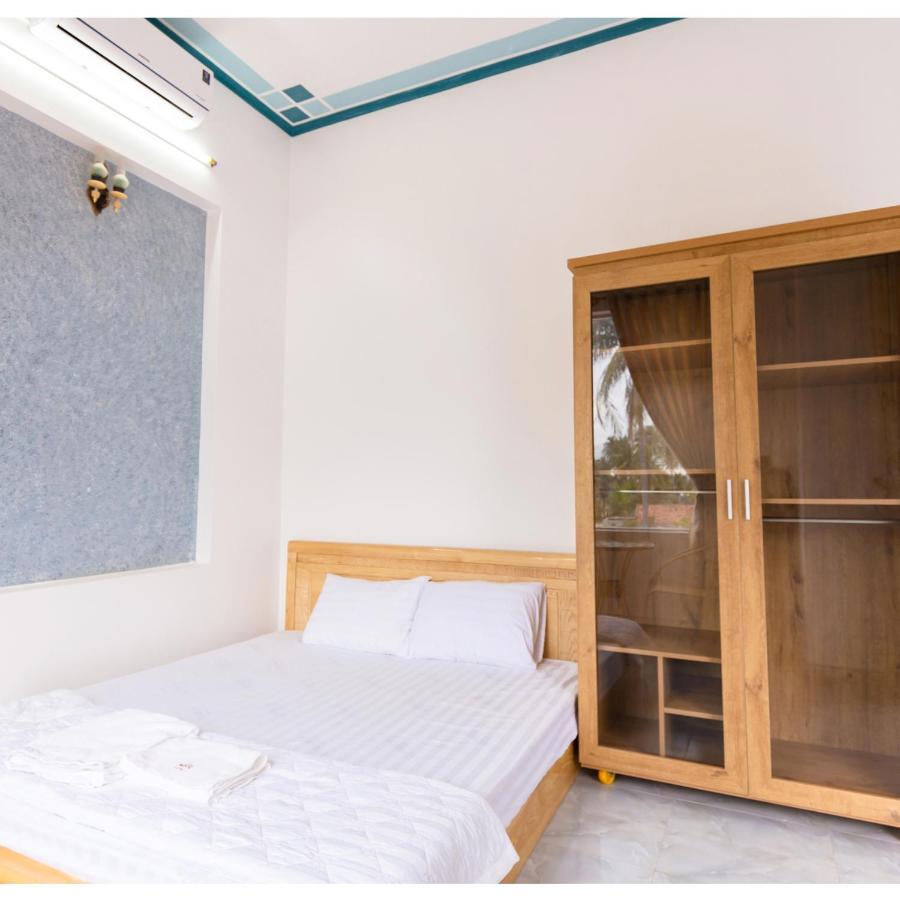 Nha Nghi & Homestay Pham Gia Van Ninh Exteriör bild